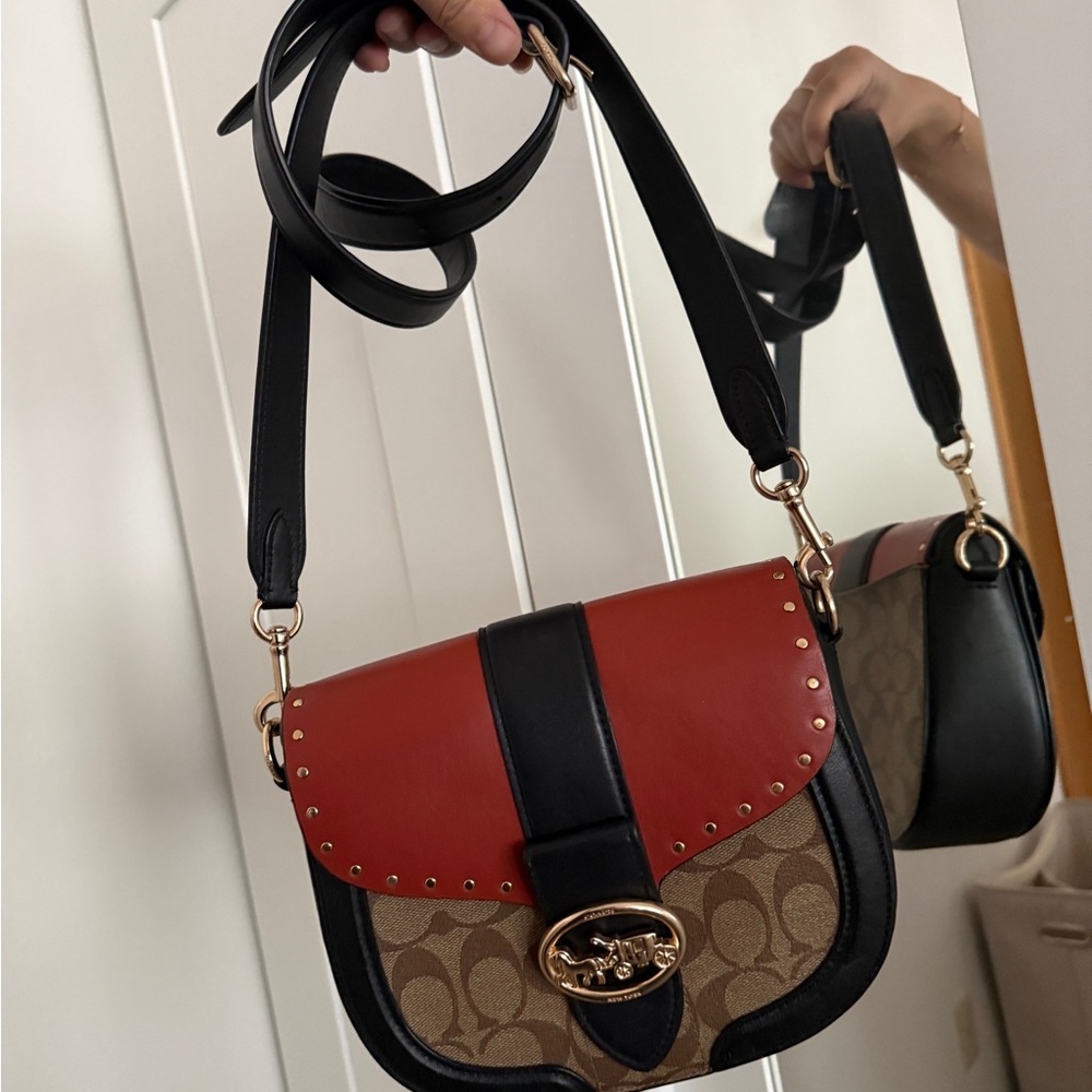 Coach  Crossbody Bag - Picture 10 of 14